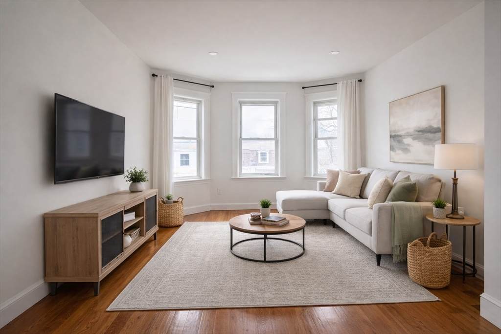 00 Newbury Ave - Photo 1