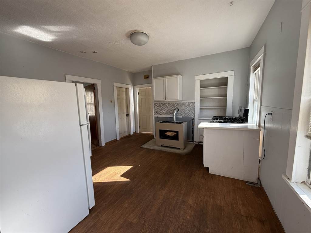 1 E Park Terrace - Photo 1