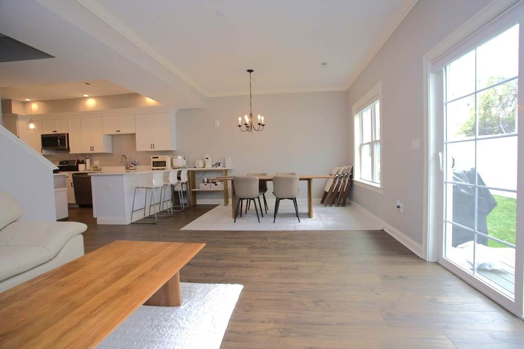 876 Washington St - Photo 1