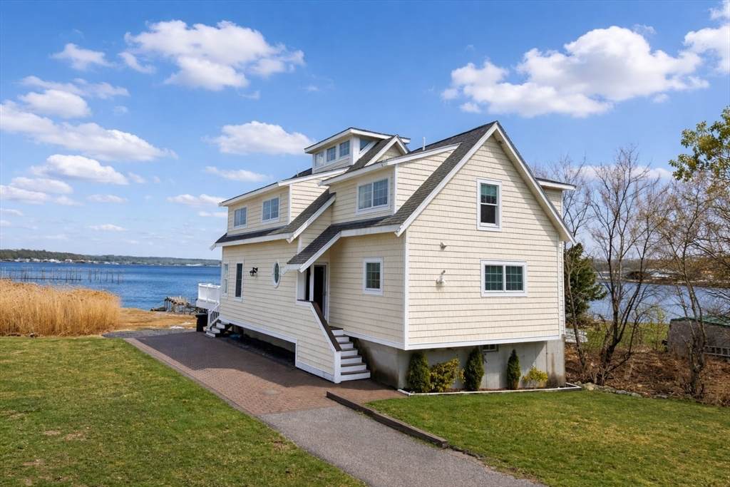 57 Summit Ave - Photo 1