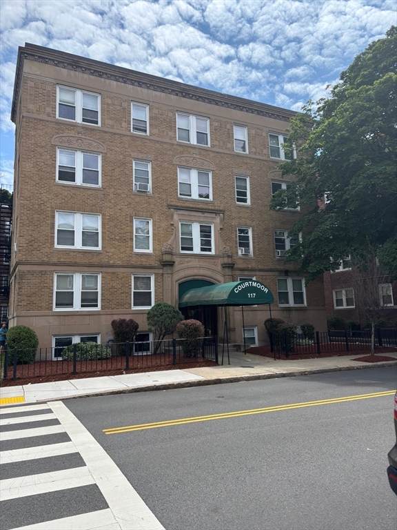 117 Summer Street - Photo 1