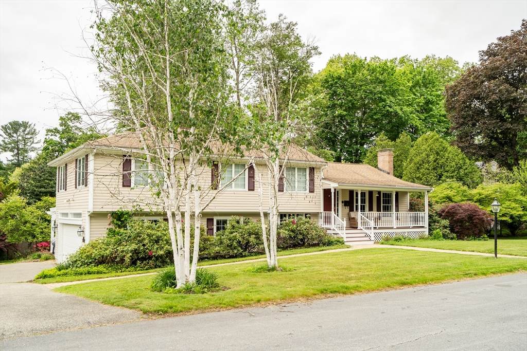 10 Ballard Terrace - Photo 1