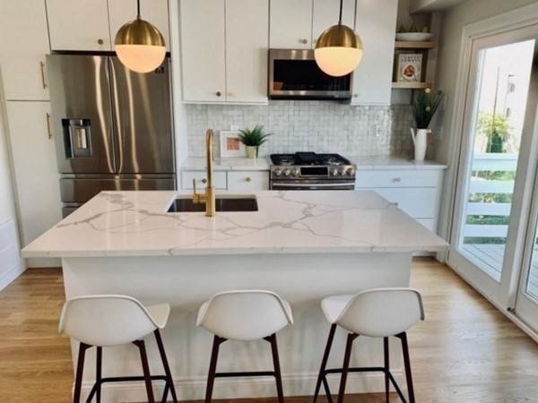 58 Everett - Photo 1