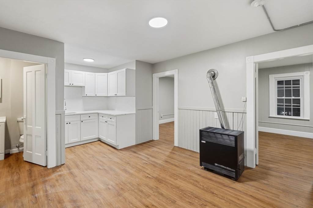 44 Pratt St. - Photo 1