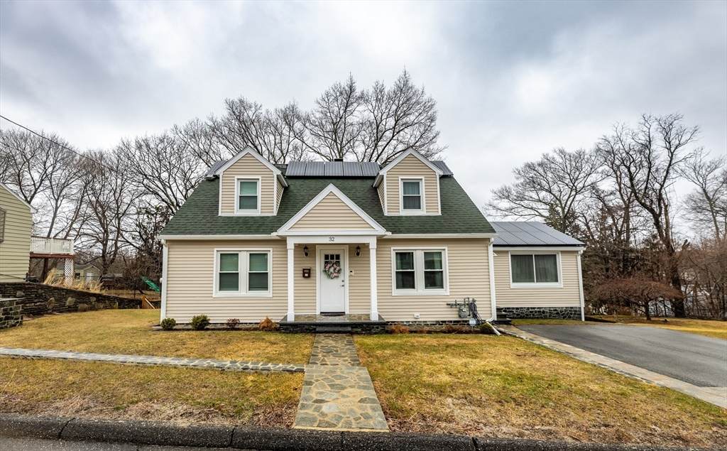 32 Farmington St - Photo 1