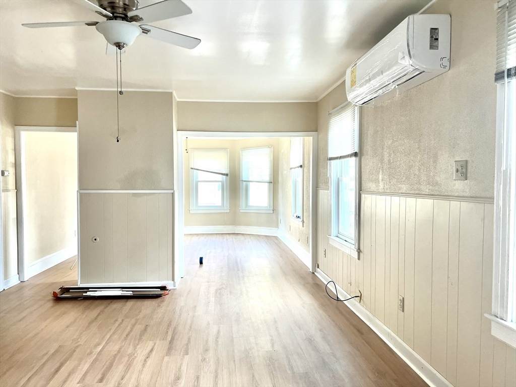 155 Whitman Street - Photo 1