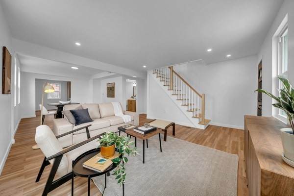19 Oliver St - Photo 1