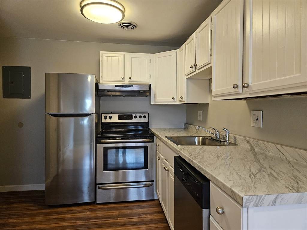 38 Carey Ave - Photo 1