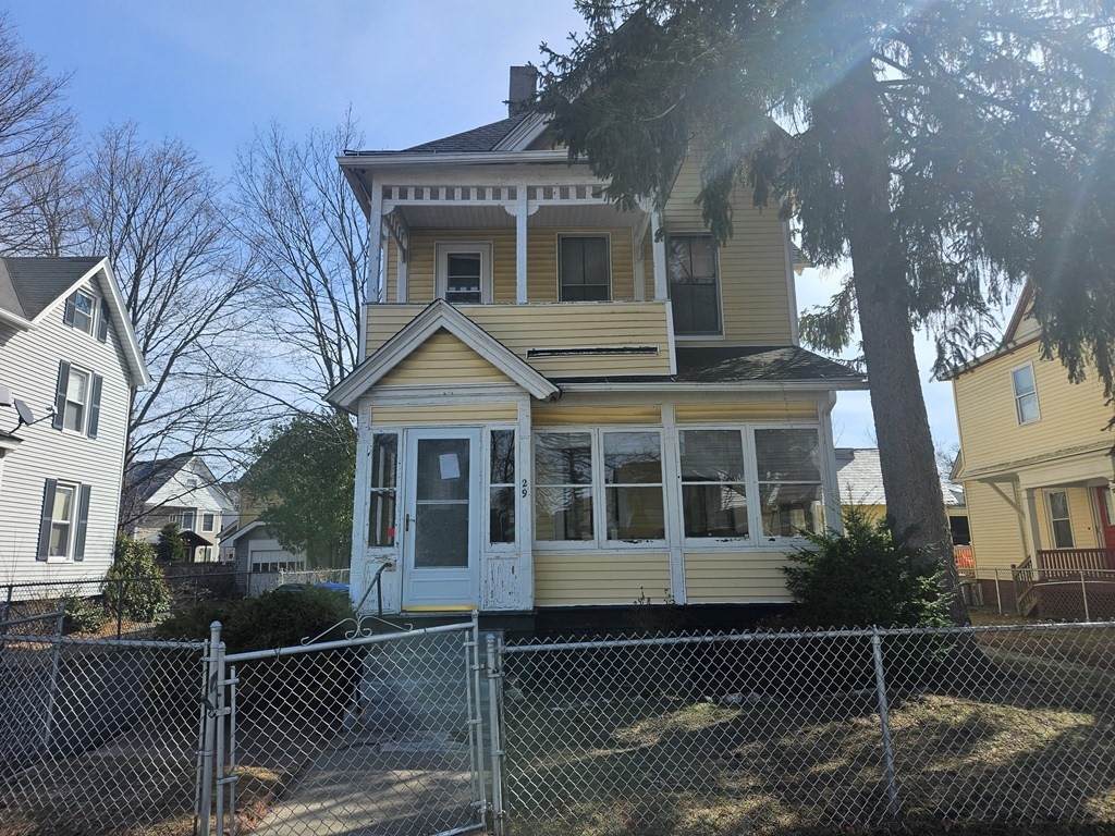 29 Yale St - Photo 1