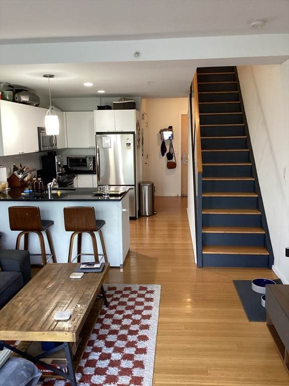 2 Earhart St - Photo 1