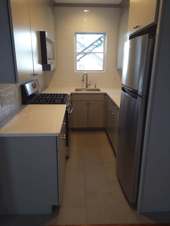 38 Melville St - Photo 1