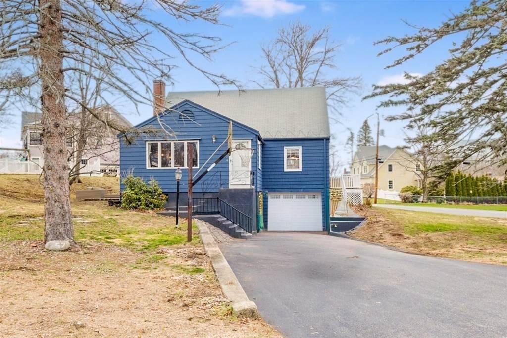 52 Albemarle Ave. - Photo 1