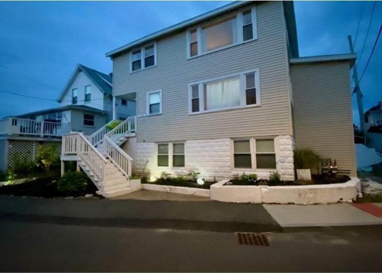 106 Bay - Photo 1
