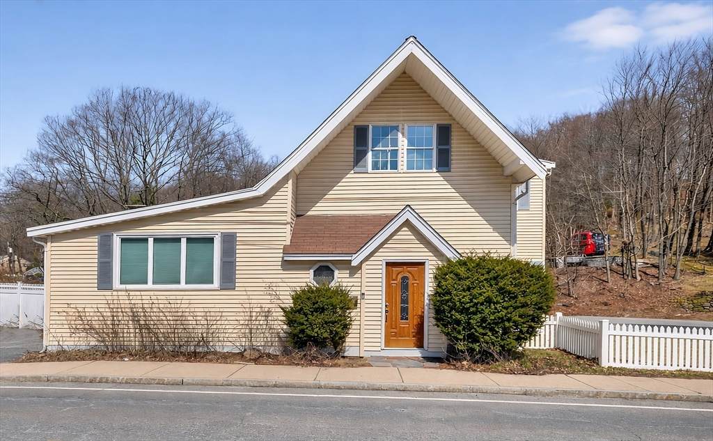 168 South Street - Photo 1