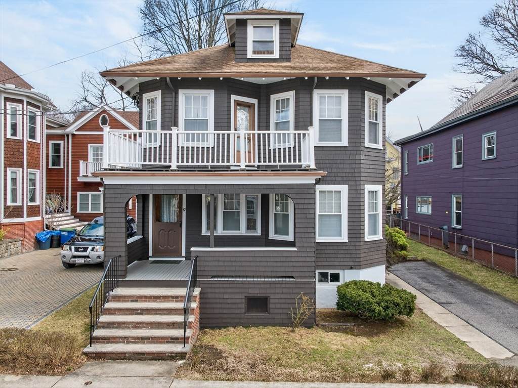67 Irving Street - Photo 1