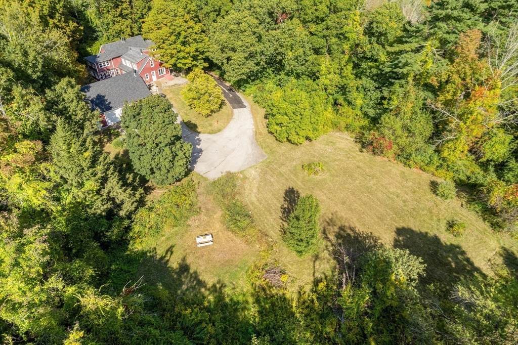 16 Summit Ave - Photo 1