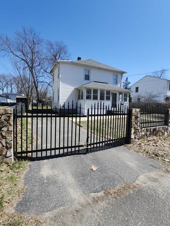 137 Cobb St - Photo 1