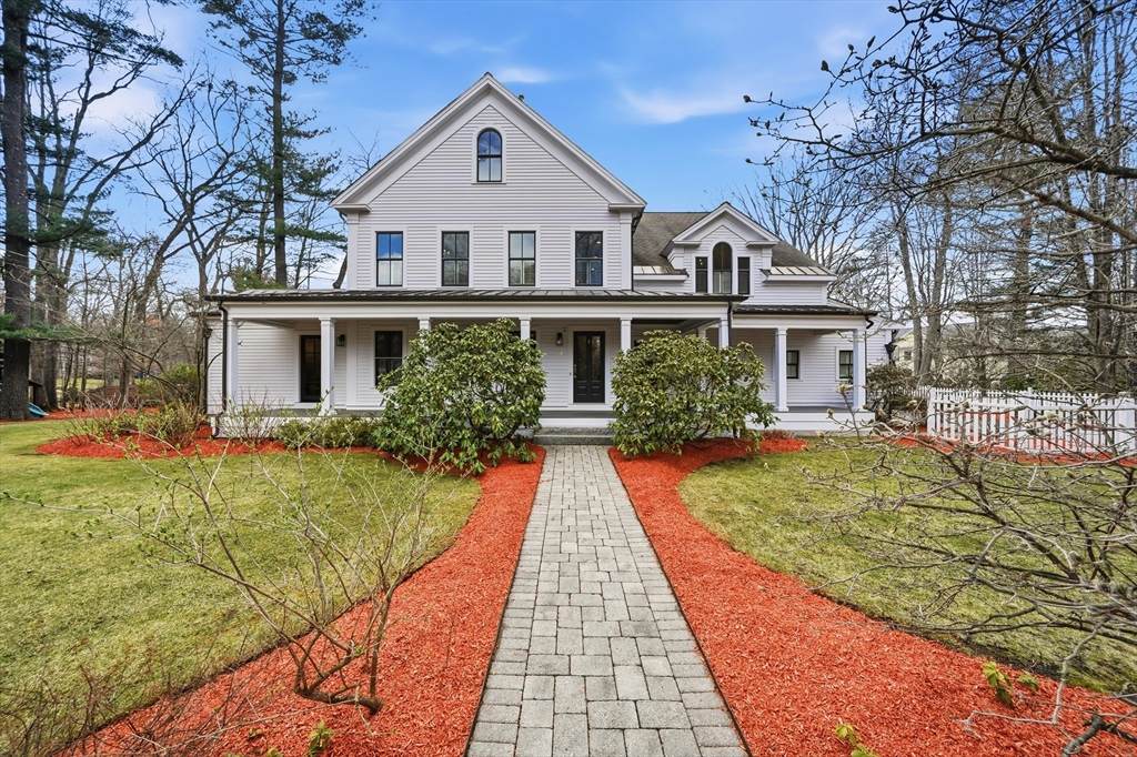 136 Cedar St - Photo 1