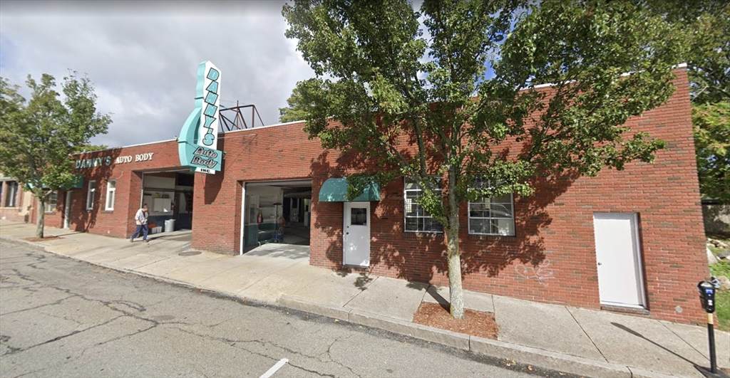 223-225 Kempton Street - Photo 1