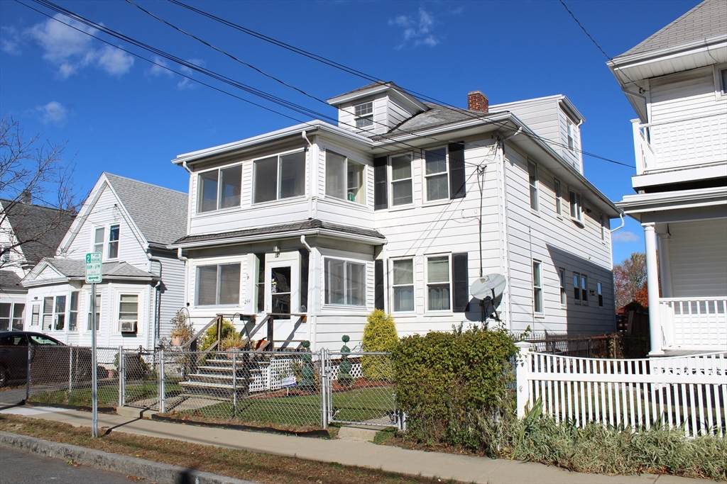 244 Newbury Avenue - Photo 1