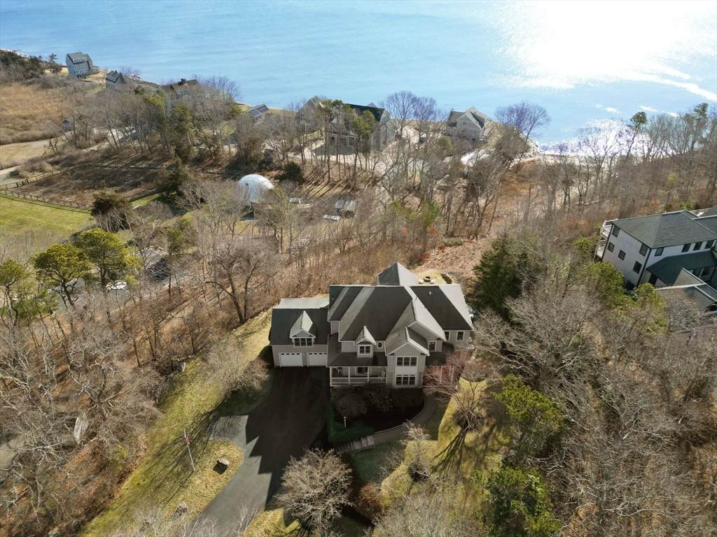 318 Center Hill Rd - Photo 1