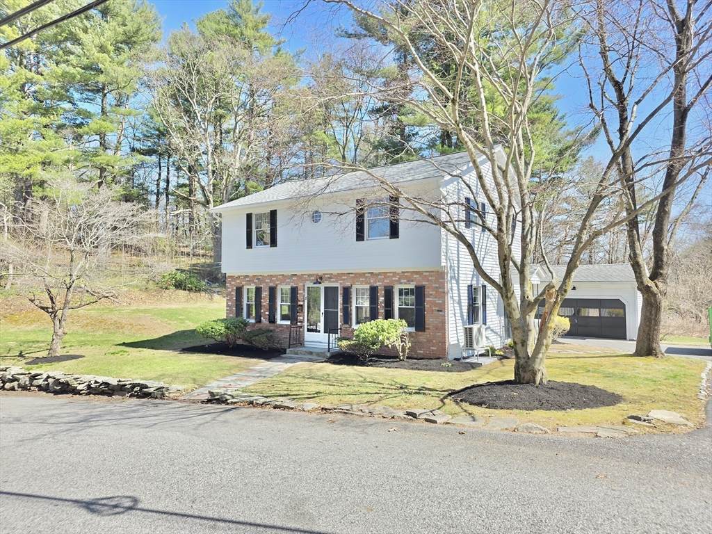 8 Wolf Hill Rd - Photo 1