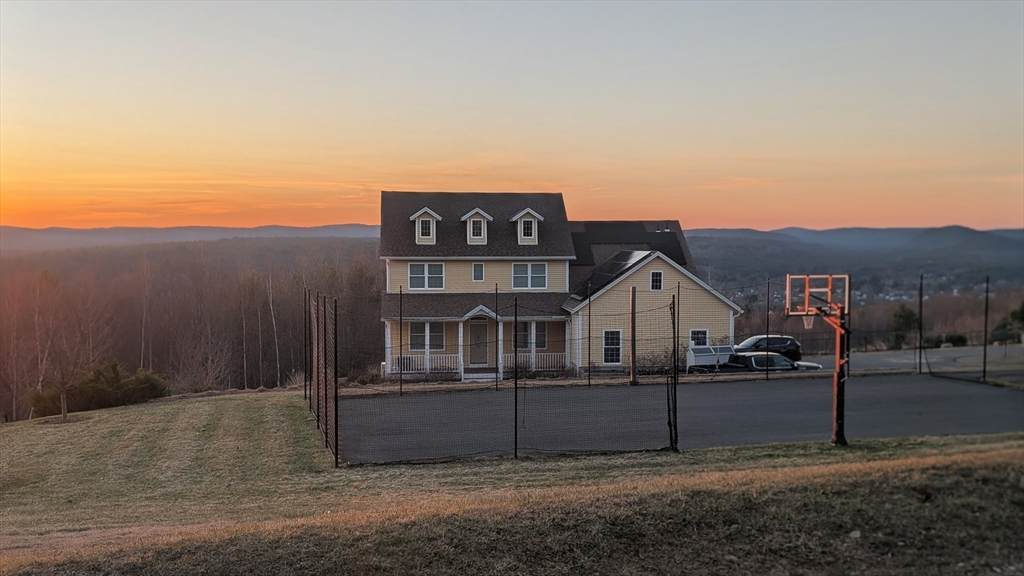 456 Ridge Rd - Photo 1