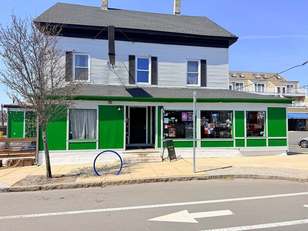 342 Rantoul St. - Photo 1