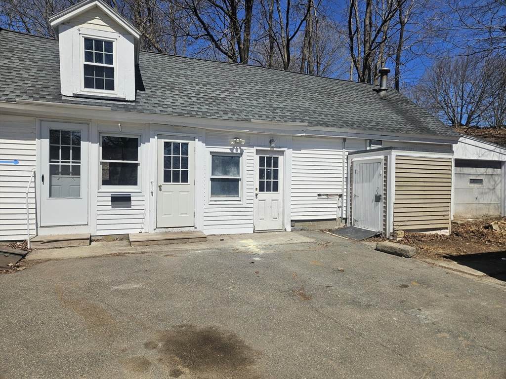 98 Main - Photo 1
