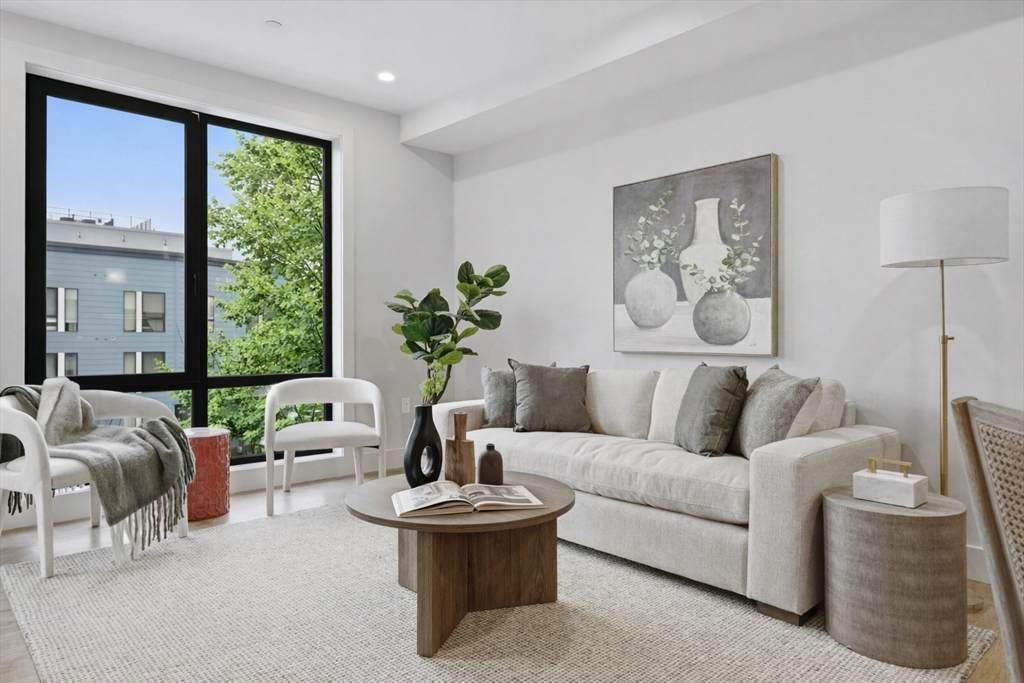 118 B Street - Photo 1