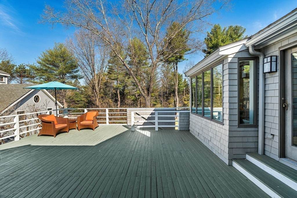 39 Kings Grant Rd - Photo 1