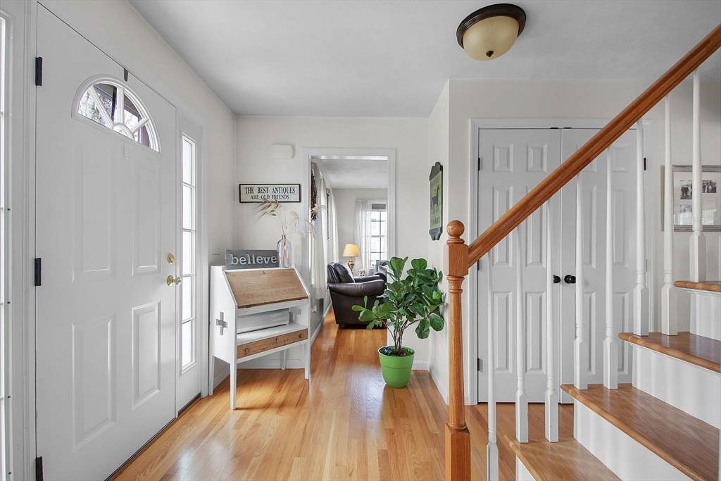 https://bt-photos.global.ssl.fastly.net/mlspin/orig_boomver_1_73501601_2.jpg