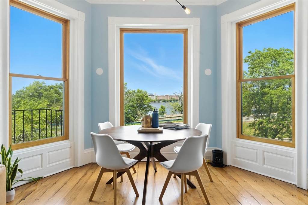 37 Bay State Rd - Photo 1