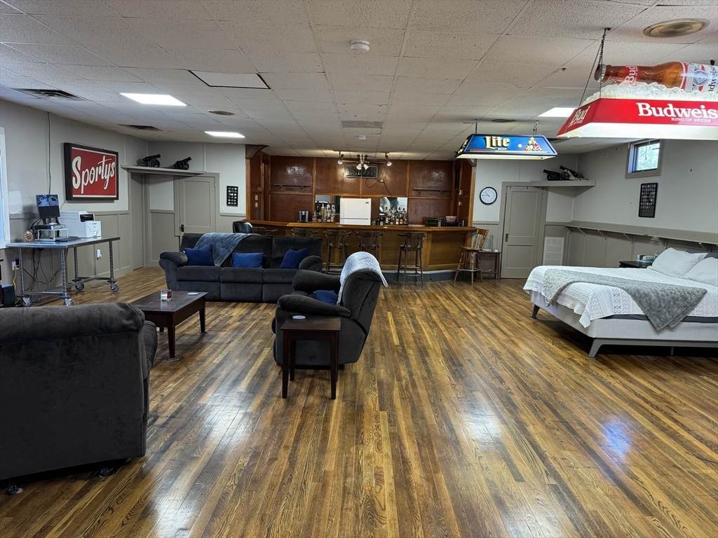 84 Hammond Street - Photo 1
