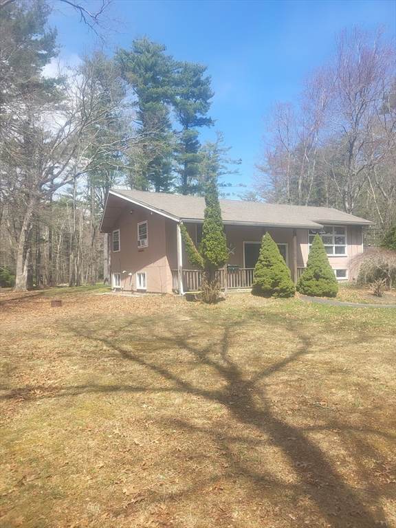 965 Temple St - Photo 1