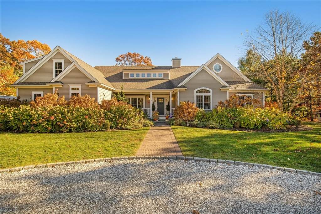 35 Spinnaker Dr W - Photo 1