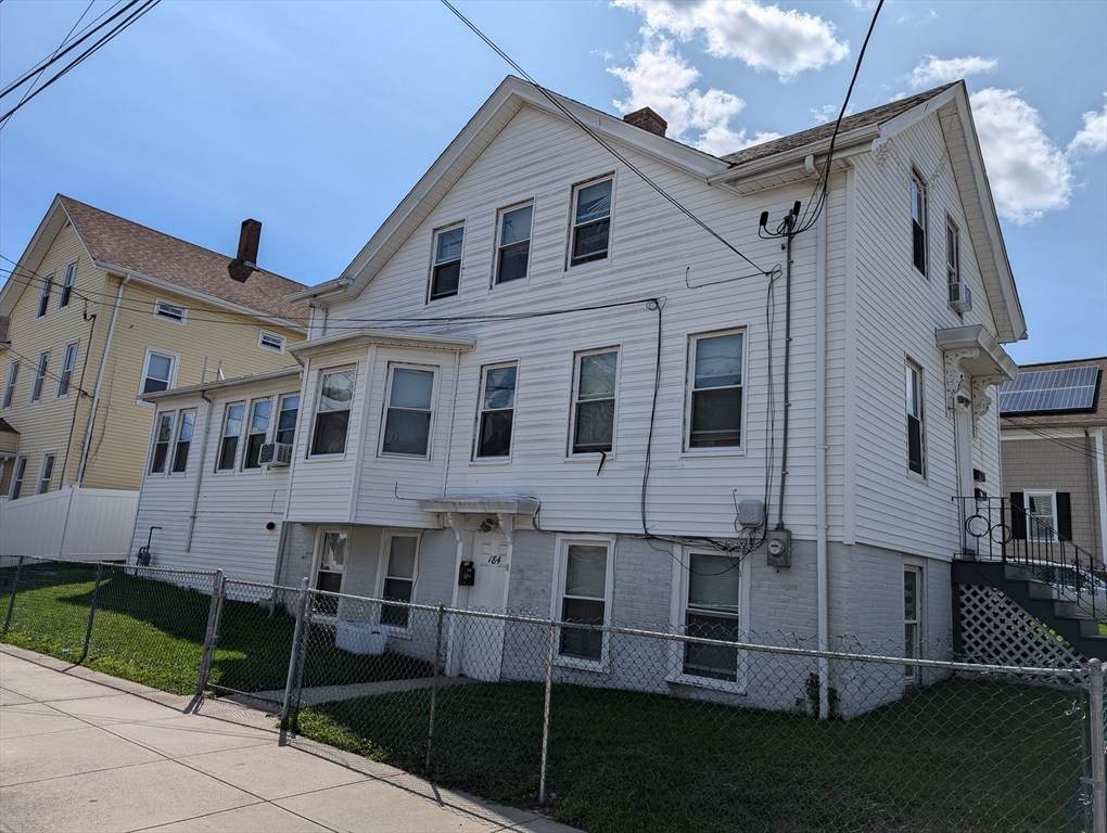 609 Cherry St - Photo 1