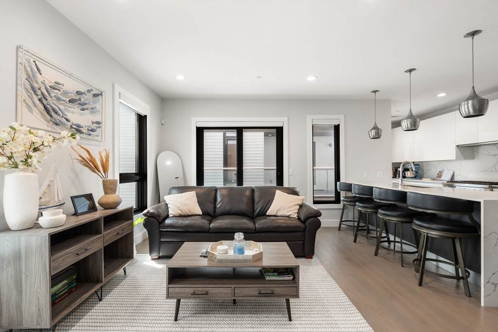 39 A St - Photo 1