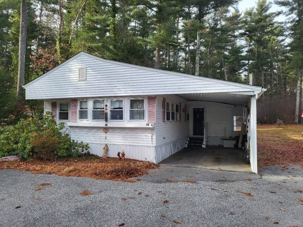 58 Maplewood Drive - Photo 1