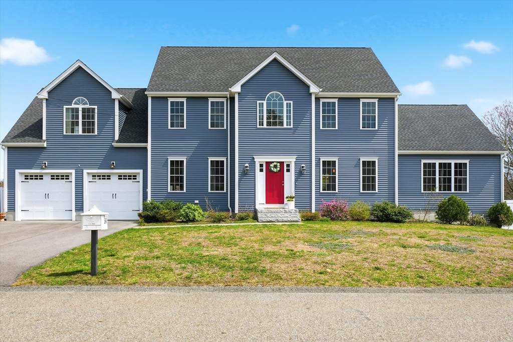 39 Iadarola Ave - Photo 1