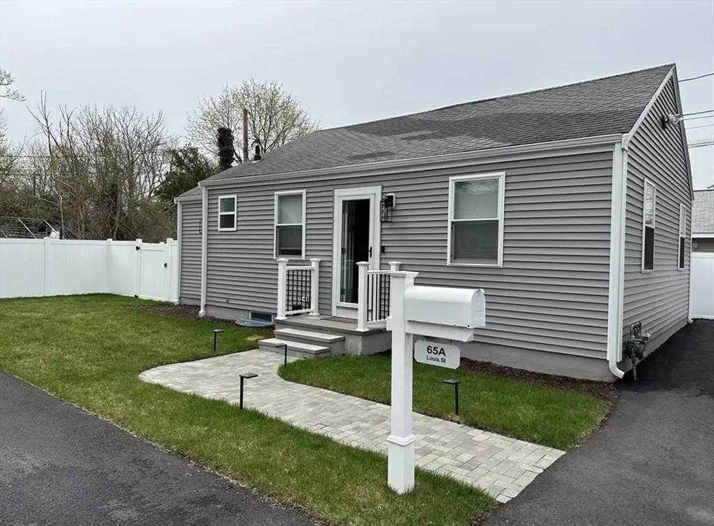 65 Louis St - Photo 1