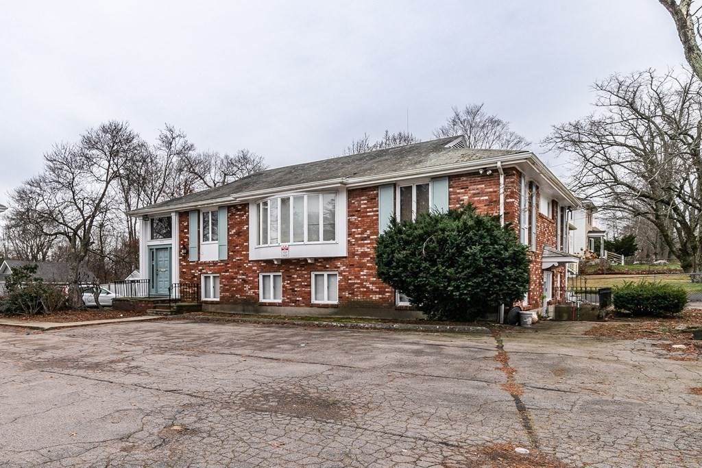 572 Pleasant Street - Photo 1