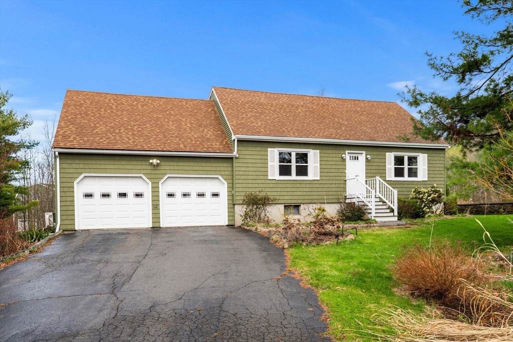 413 Wethersfield Street - Photo 1