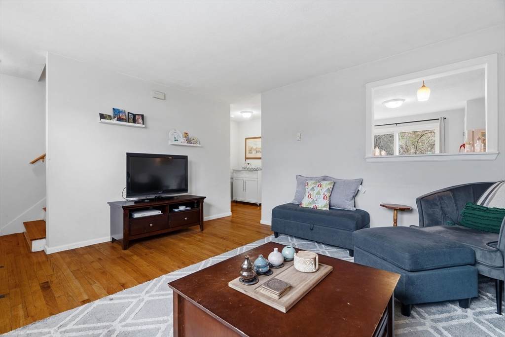 45 Lawn St - Photo 1