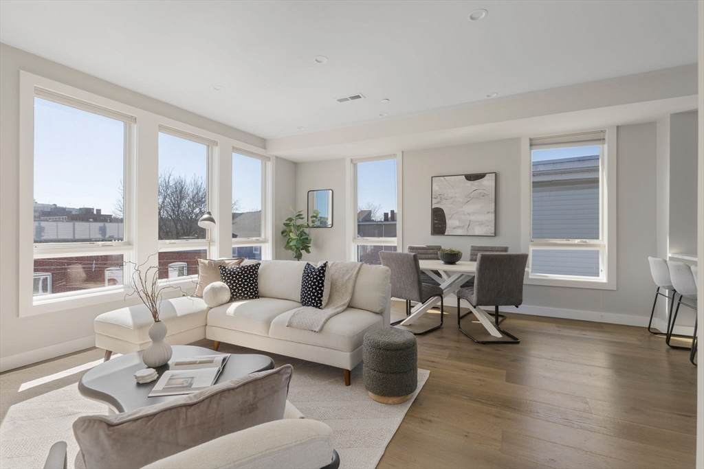 17 Chestnut Ave - Photo 1