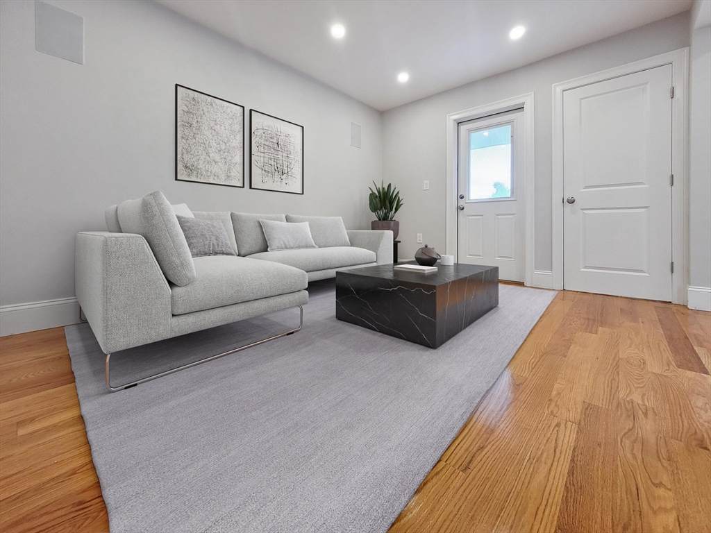https://bt-photos.global.ssl.fastly.net/mlspin/orig_boomver_1_73505854_2.jpg