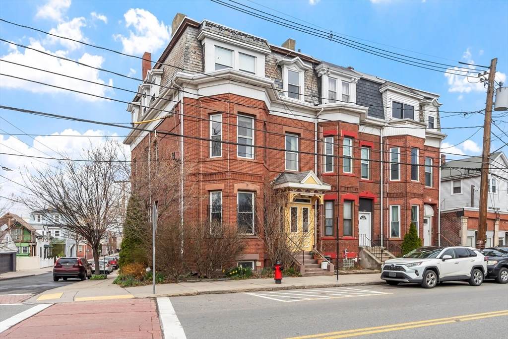 126 Washington Ave - Photo 1