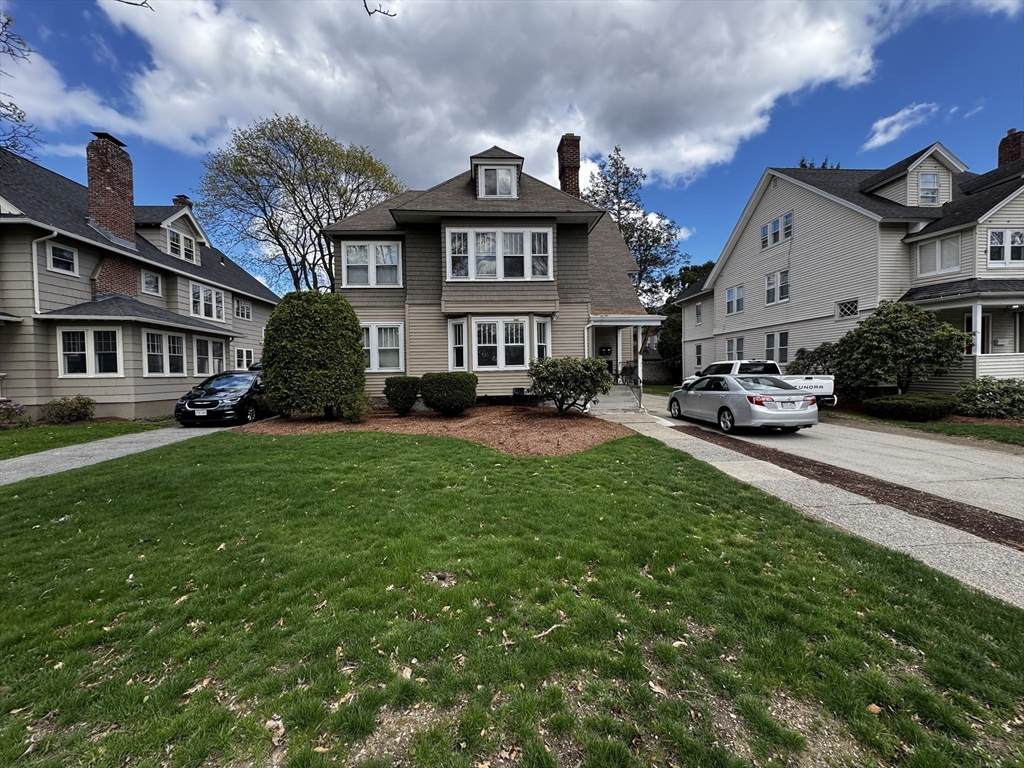 152 Russell Street - Photo 1