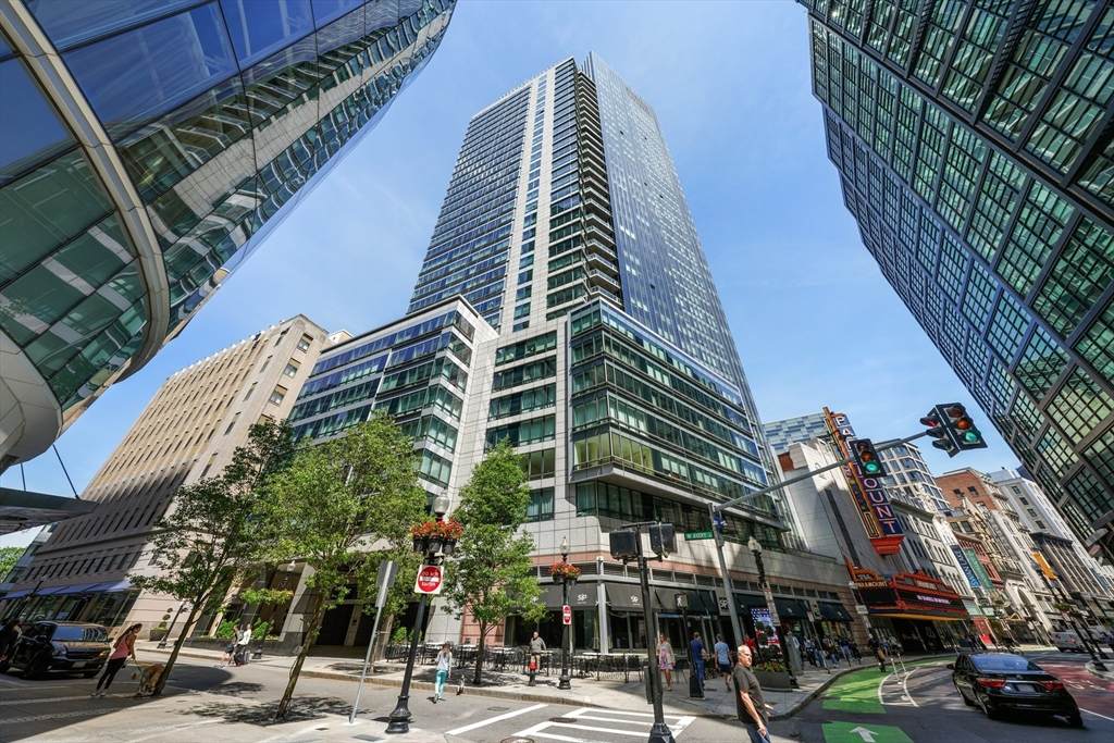 1 Avery St - Photo 1