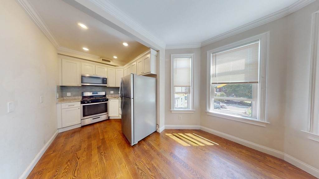 19 Perrin - Photo 1